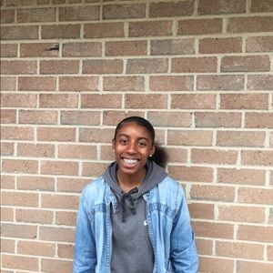 Meet your Posher, Jeana